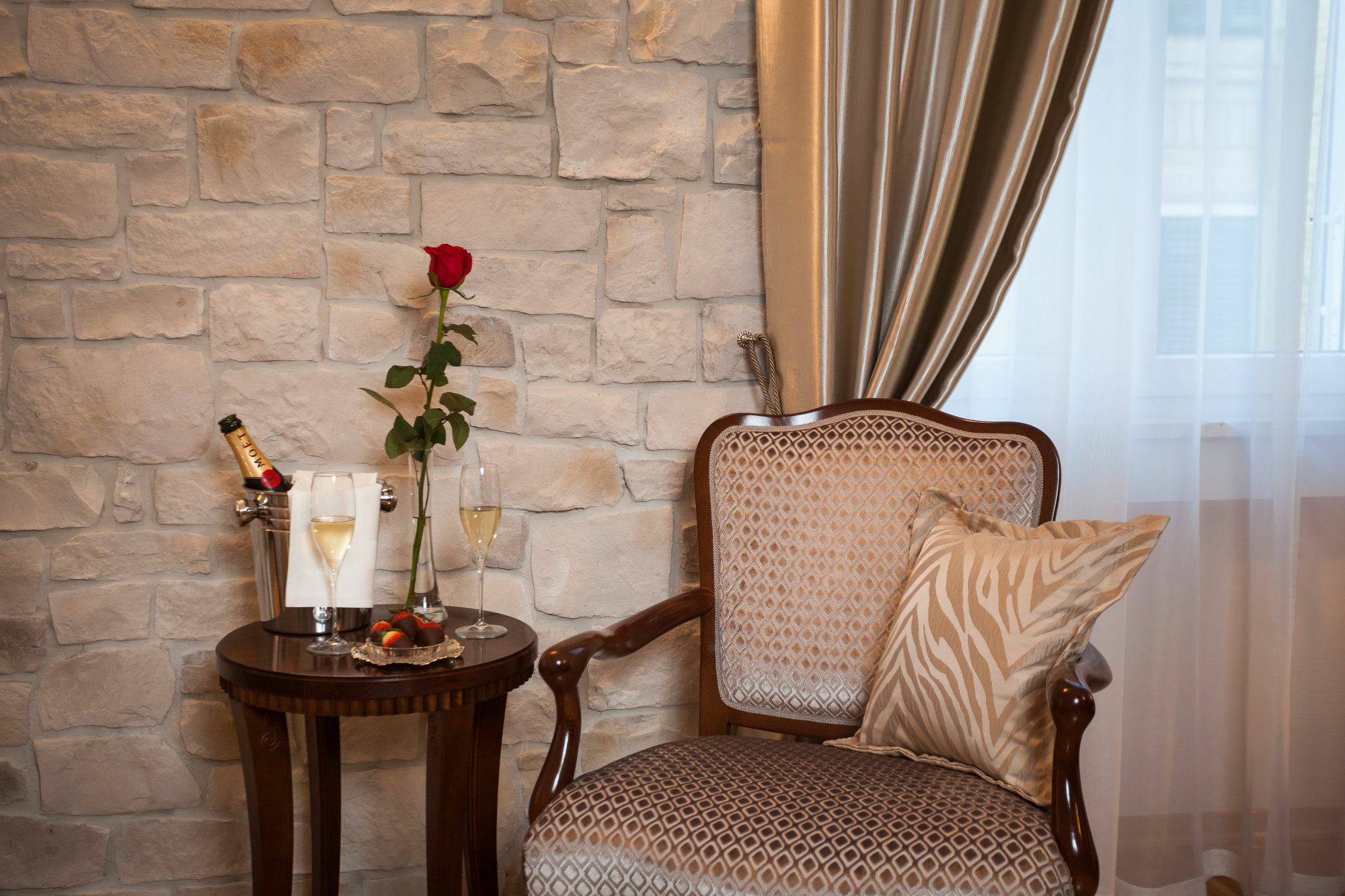 Priska Heritage Rooms (Adults Only) Σπλιτ Εξωτερικό φωτογραφία